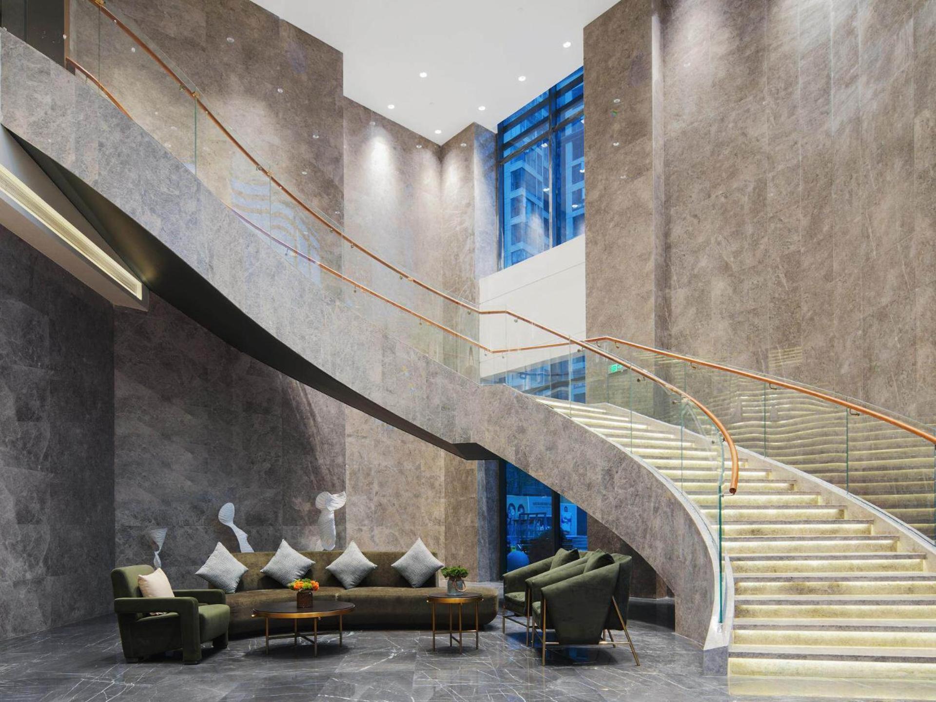 Park Inn By Radisson Nanchong Yilong Star City Plaza Extérieur photo